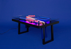 Aeon lines -table, photo Anna Niskanen